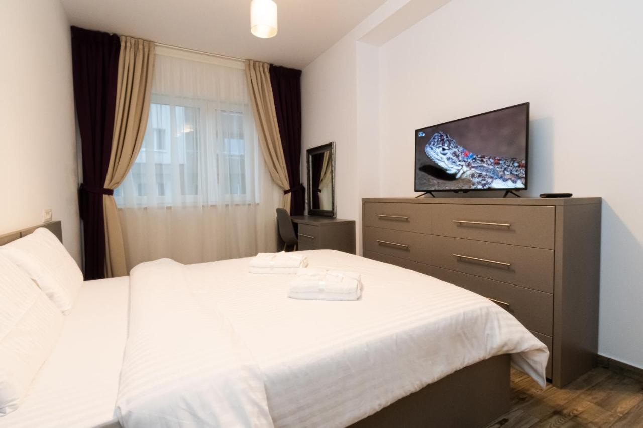 Yan Apartment - Near Mall & Free Private Parking Braşov Dış mekan fotoğraf