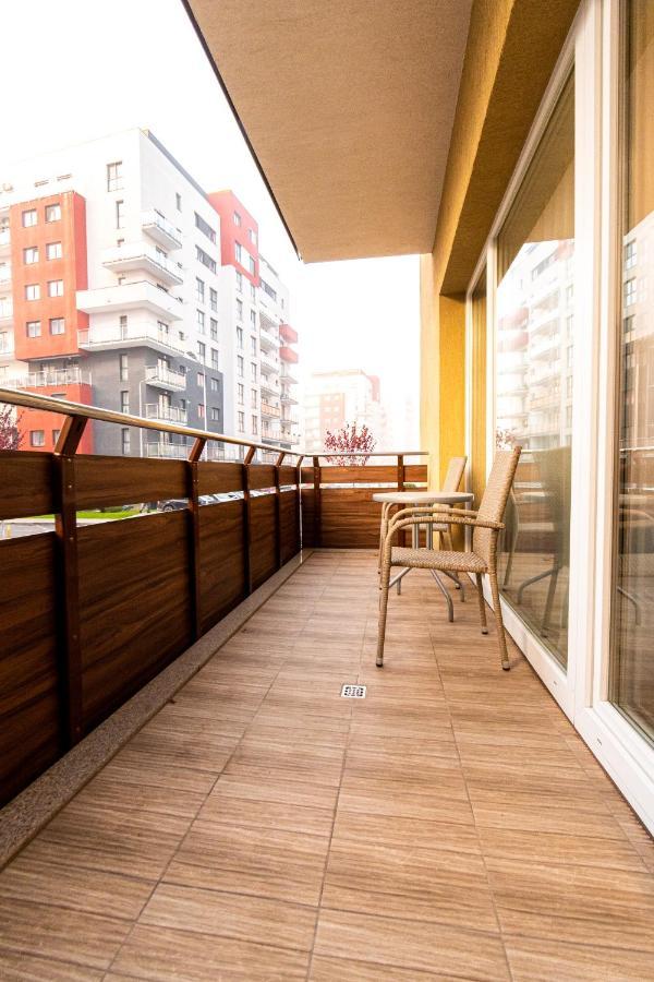 Yan Apartment - Near Mall & Free Private Parking Braşov Dış mekan fotoğraf